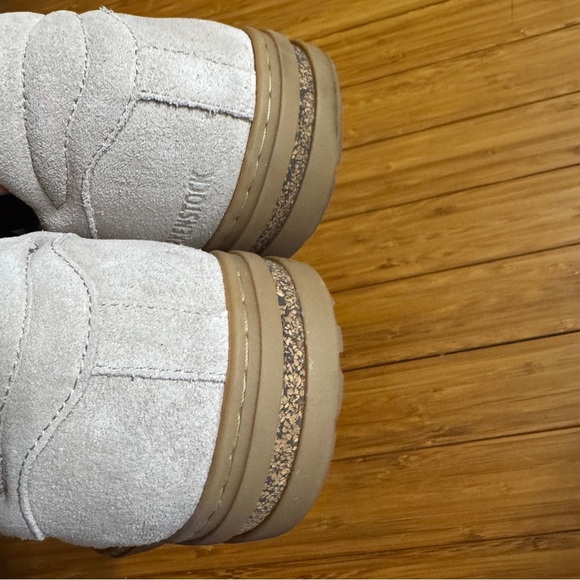 Birkenstock unisex suede Beige Casual Sneakers size 42 L11 M9 - Picture 8 of 10